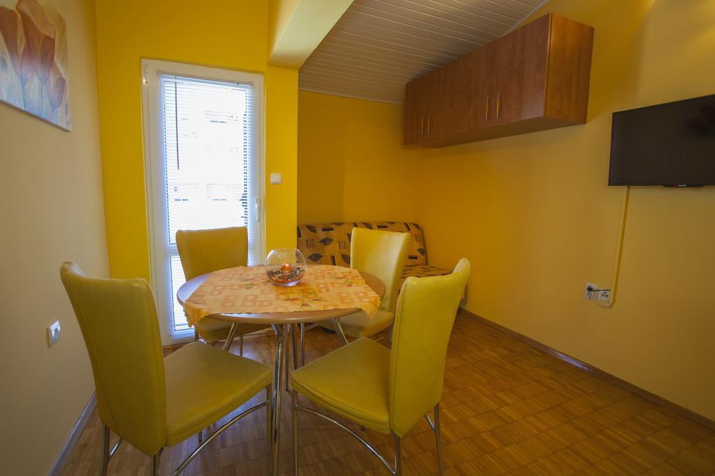 Villa Neda Makarska Kamer foto